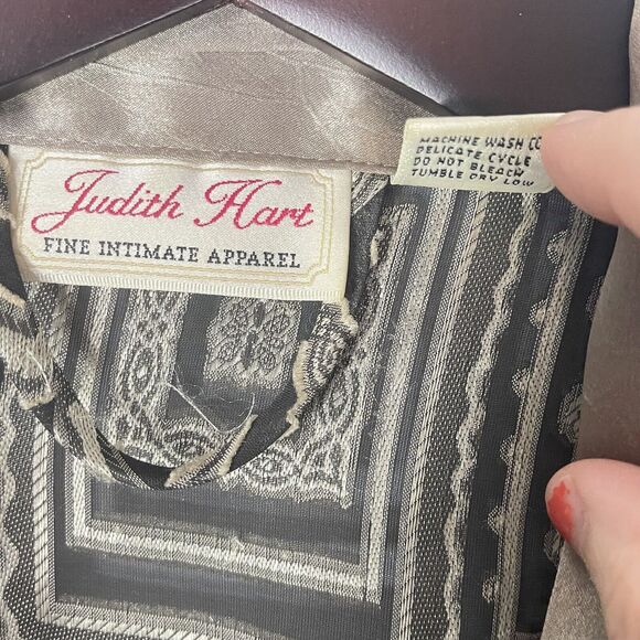 Vintage Judith Hart Long Belted Robe Size Small Black Bronze GEOMETRIC SemiSheer - Picture 7 of 7